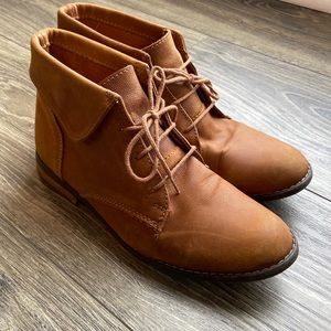 Steve Madden Brown Leather Booties size 7